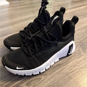 Nike Black and Gray Athletic Shoes